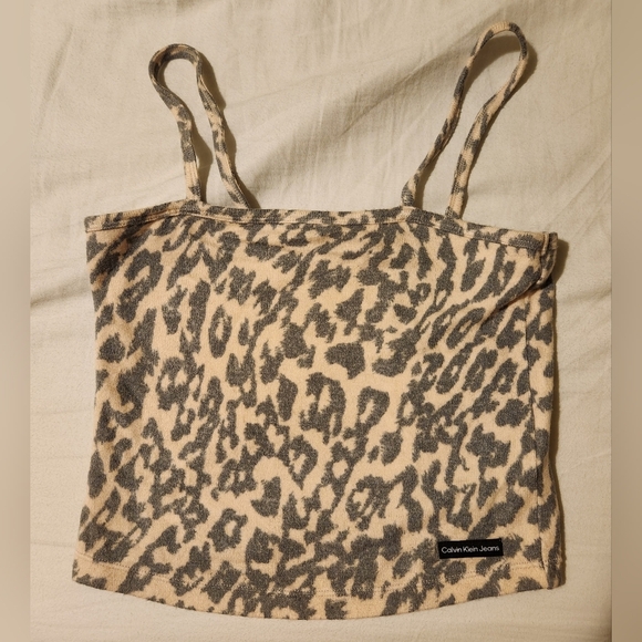 Calvin Klein animal print crop top. Size xs nwt. - Picture 1 of 2
